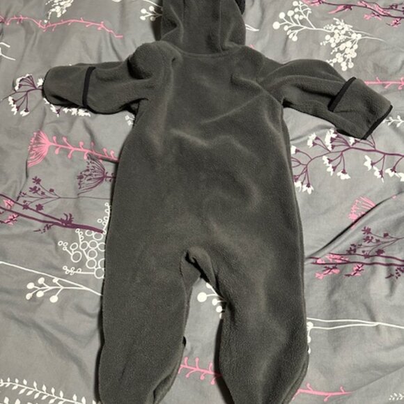 Columbia Fleece suit size 6-12 months - Picture 2 of 3